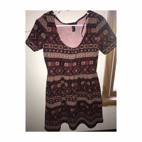 Dress - Picture 1 of 2