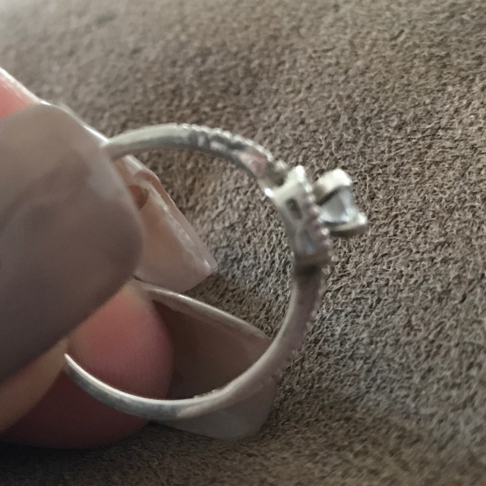 Silver Ring - Picture 2 of 3