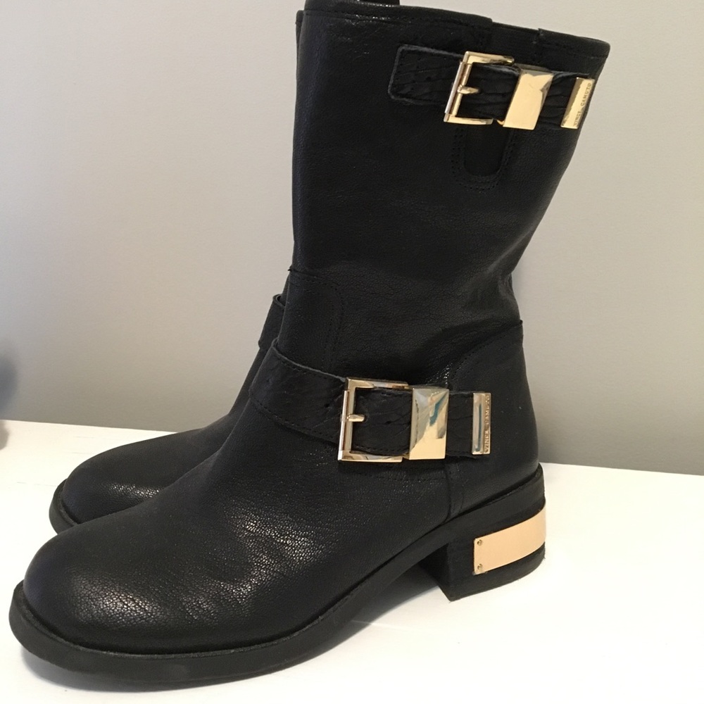 Vince Camuto short black boots. Size 6.
