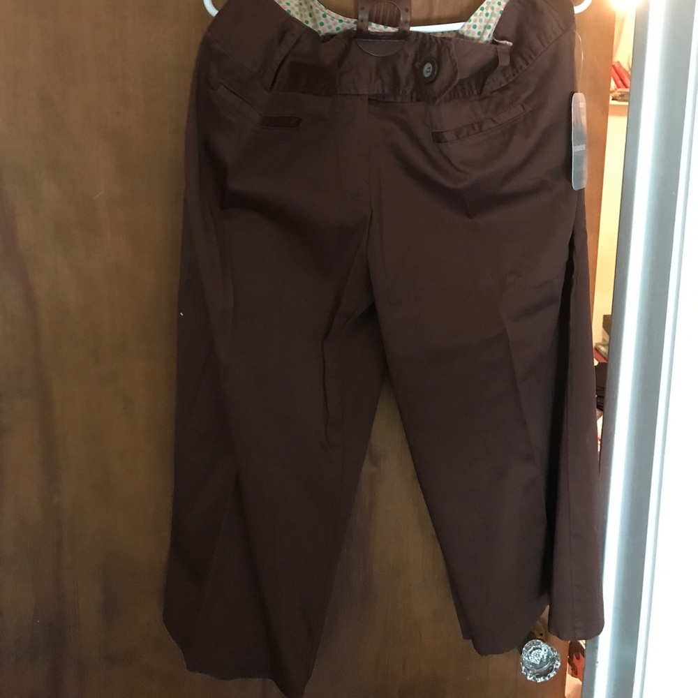 Brown Capri