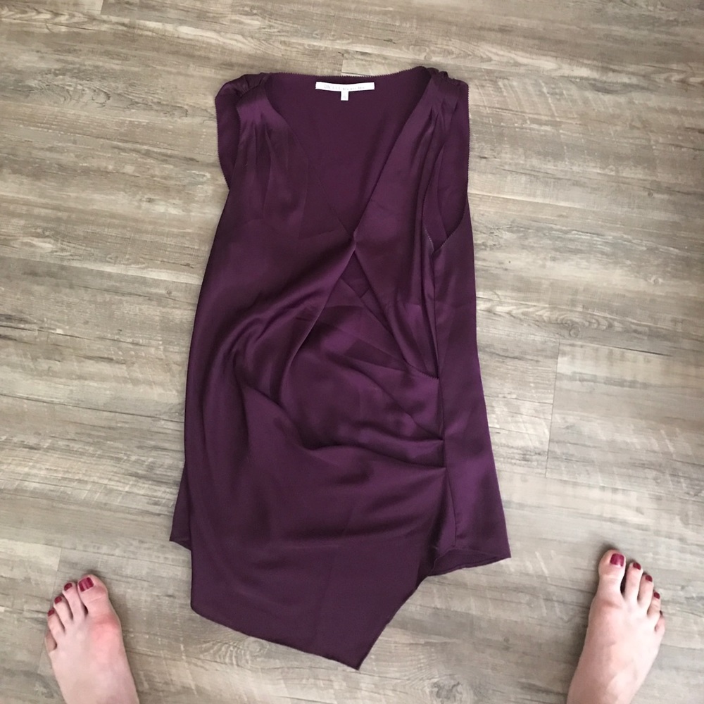 Purple tank top, NWOT!!