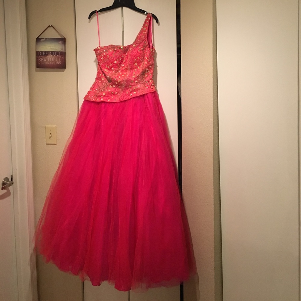 Pink Prom dress - size 10
