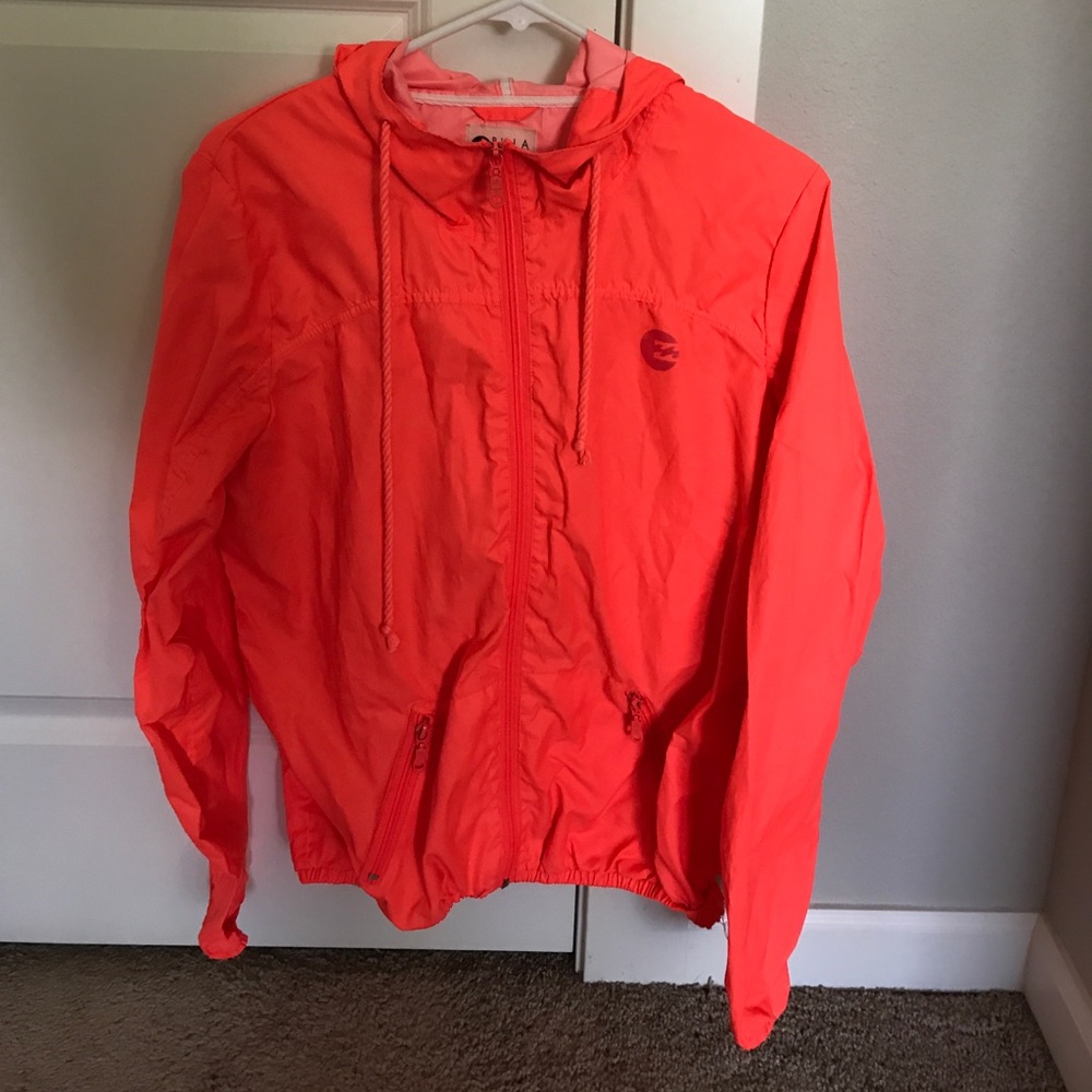windbreaker