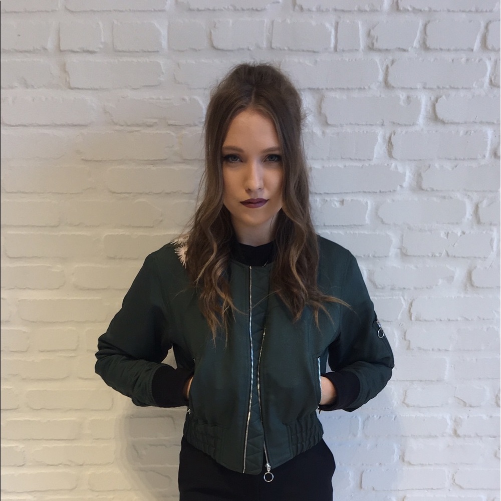 Meet your Posher, Maggie