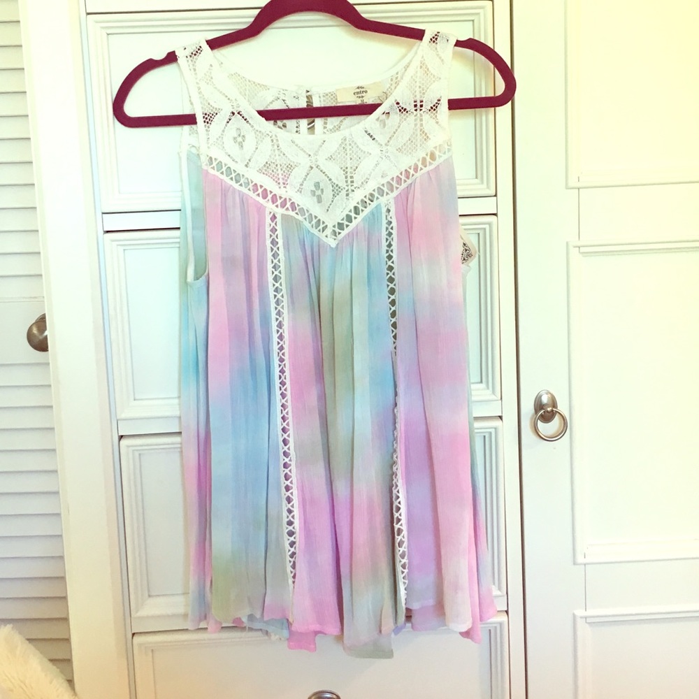 Pastel crochet flowy top