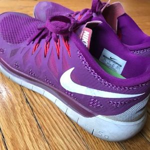 EUC Nike Free Run 5.0, Purple, Size 9.5