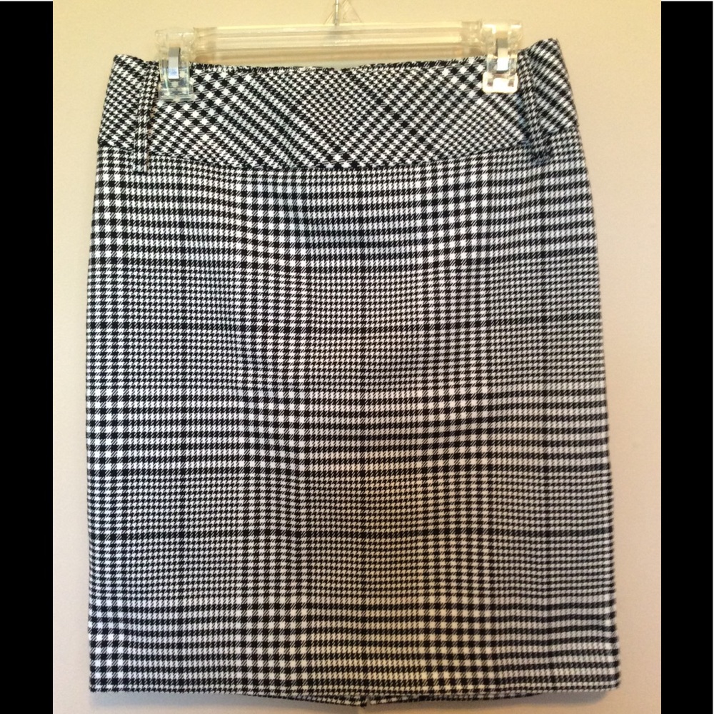 Maurices Pencil Skirt Sz 5/6