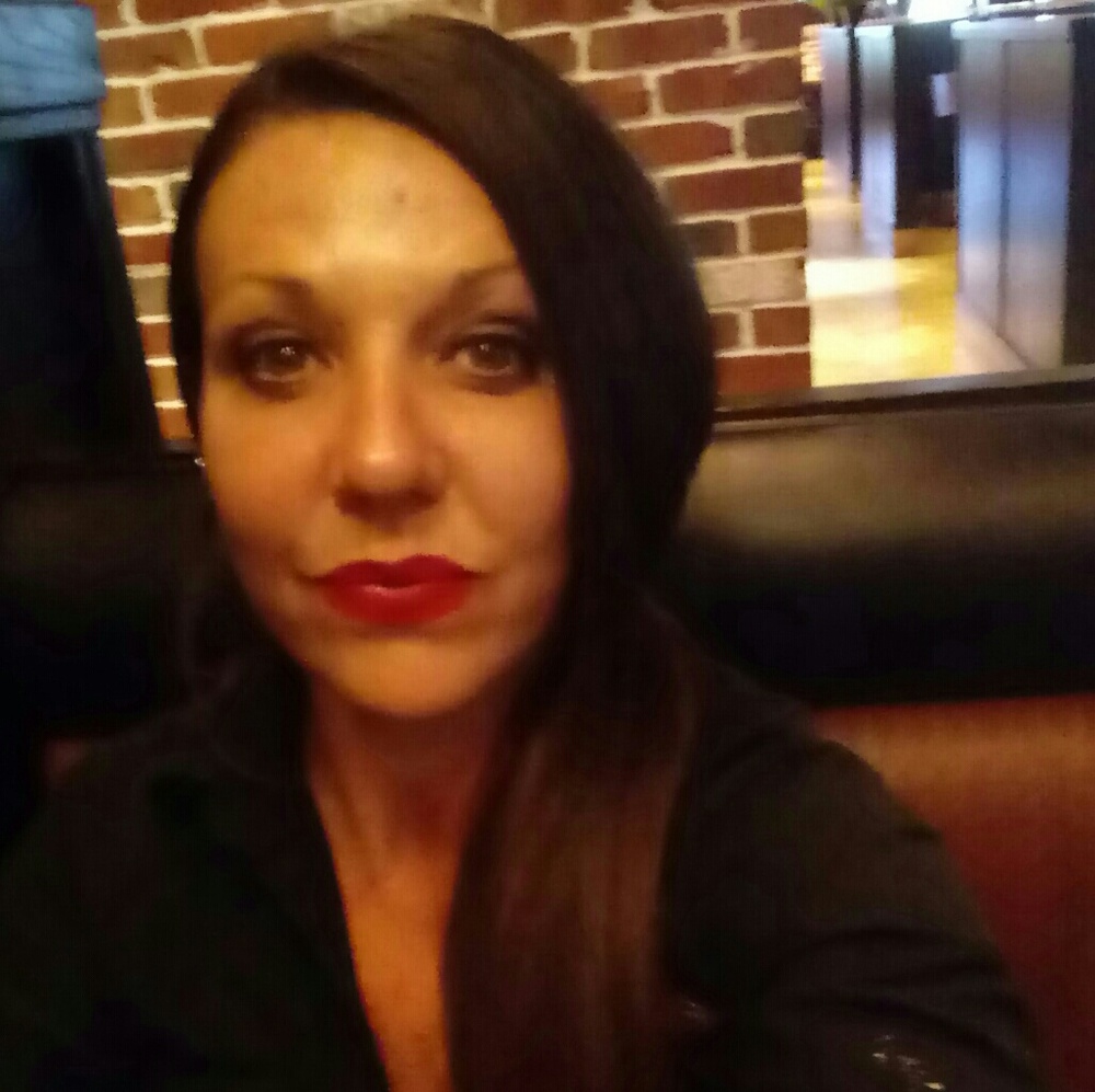 Meet your Posher, Misty