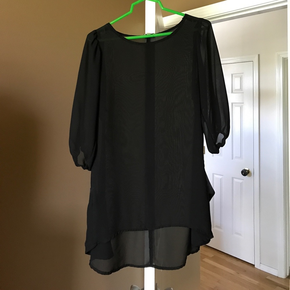 Black blouse with pockets