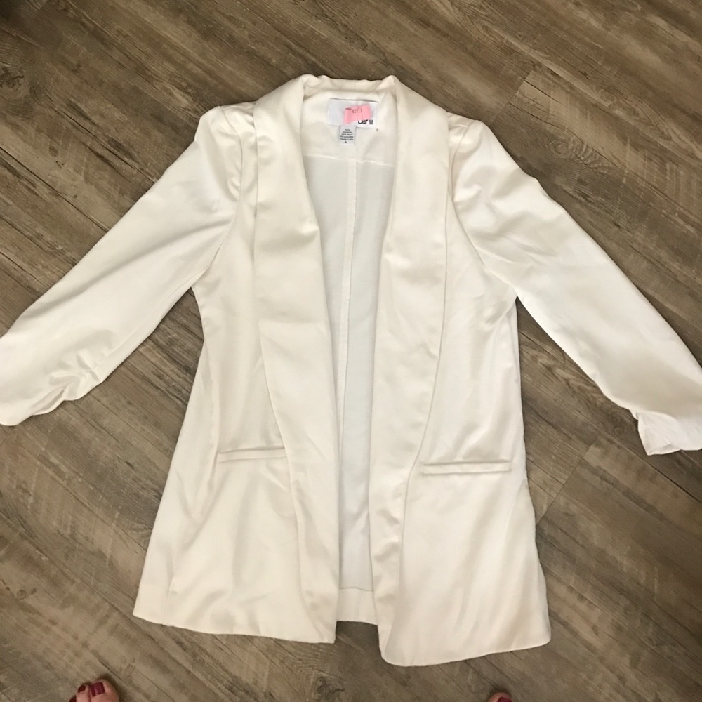 off-white/cream Bar-III blazer