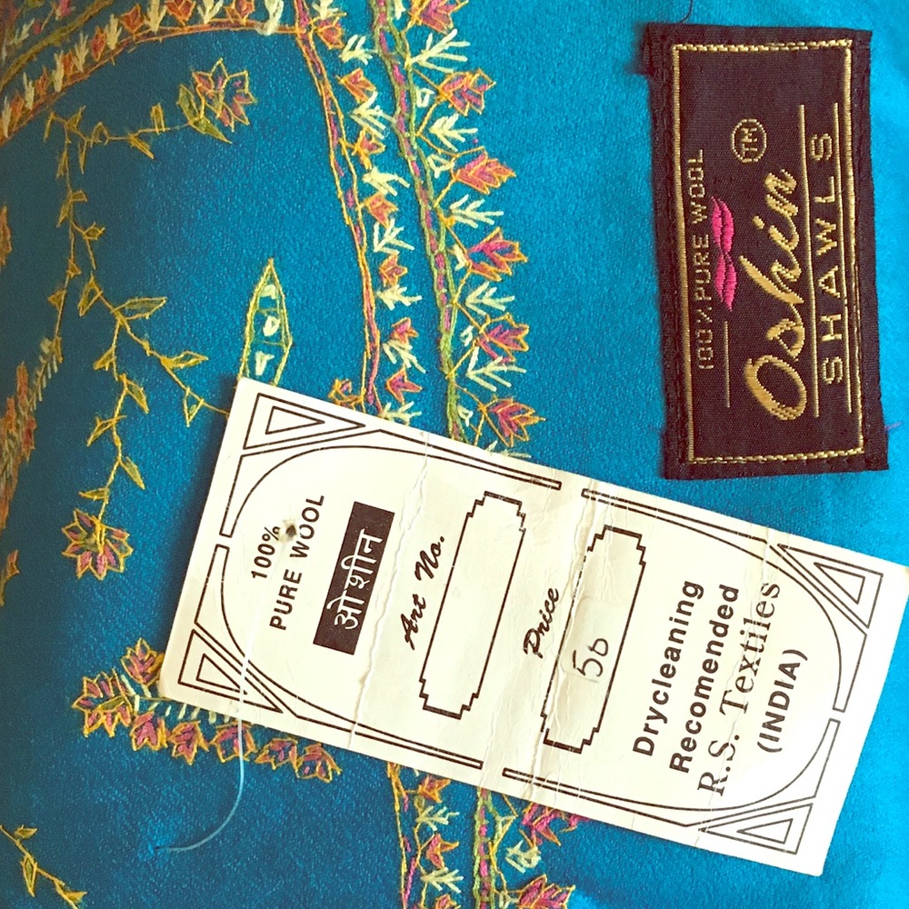 100% pure wool Oshin SHAWLS