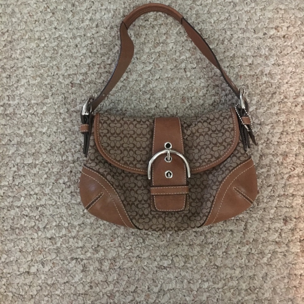*PRICE DROP* Coach handbag