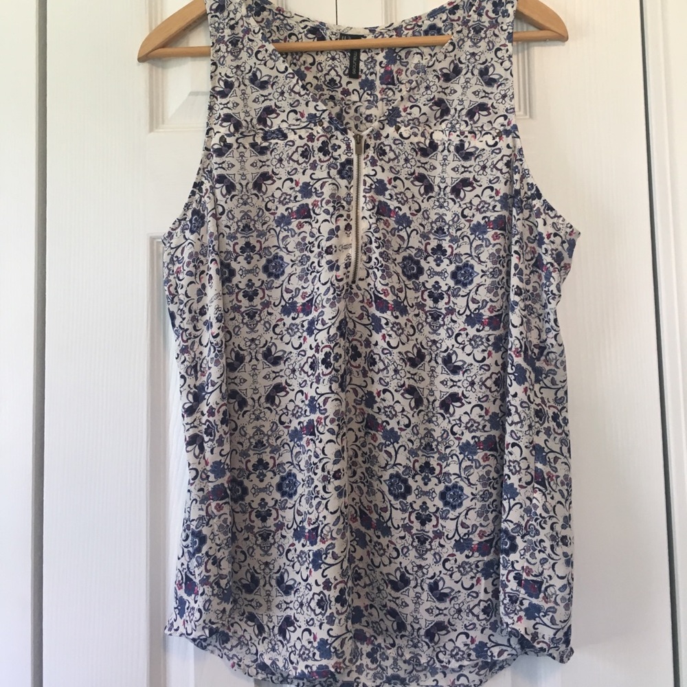 Maurices L Tank
