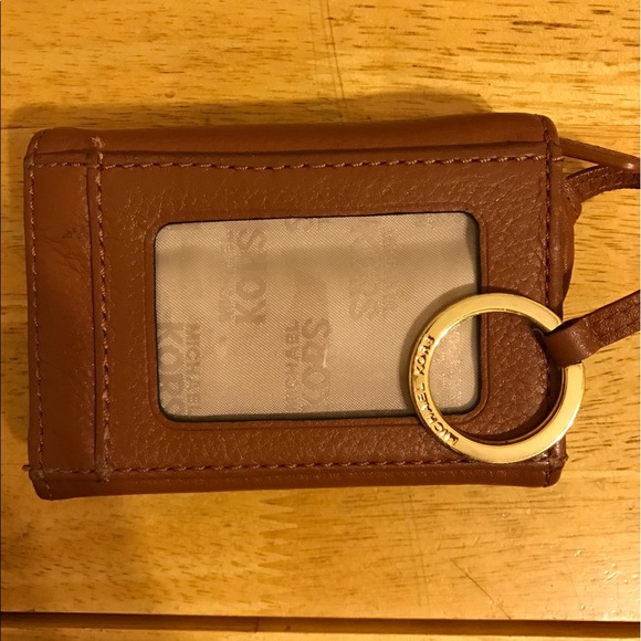 SOLD Michael Kors Flip Coin Purse - Picture 2 of 4