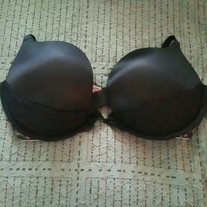 Victoria's Secret Very Sexy Padded bra
