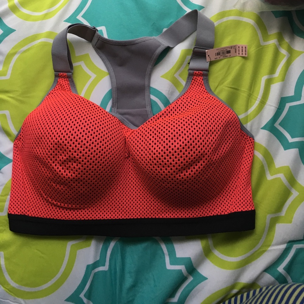 VICTORIAS SECRET SPORT BRA