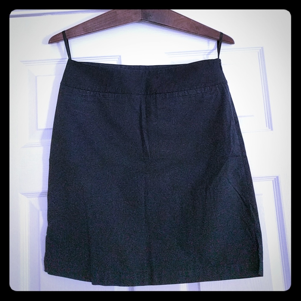 Black Gap stretch skirt