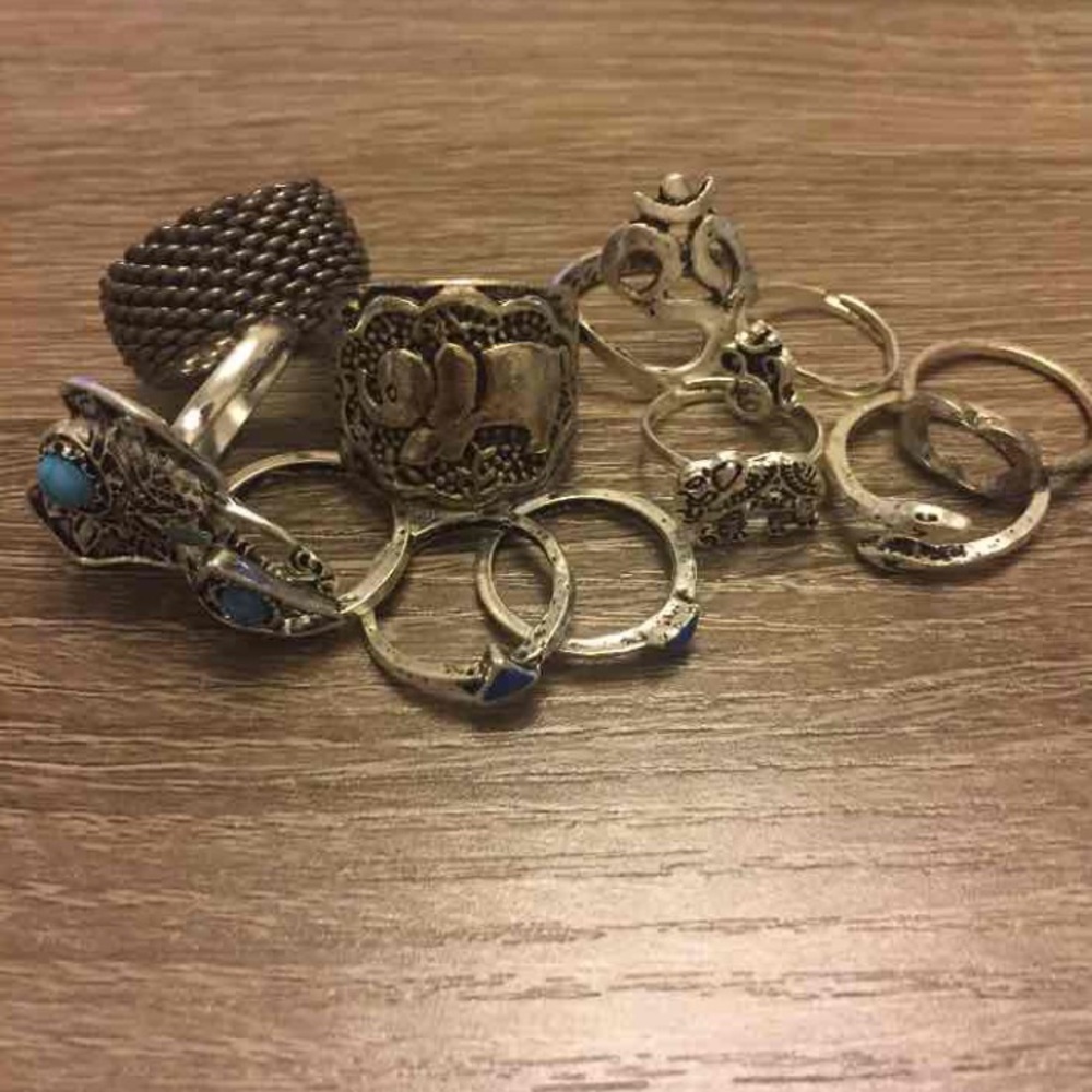 Ring Assortment - Picture 3 of 3