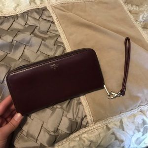 Excellent condition fossil wallet