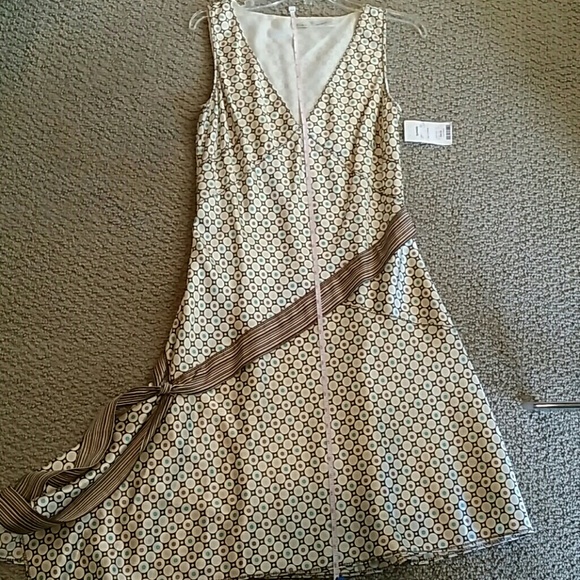 Max Studio Sleeveless Silk - blend dress - Picture 8 of 8