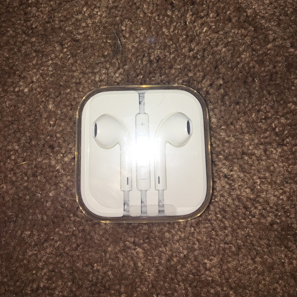 iPhone Earbuds
