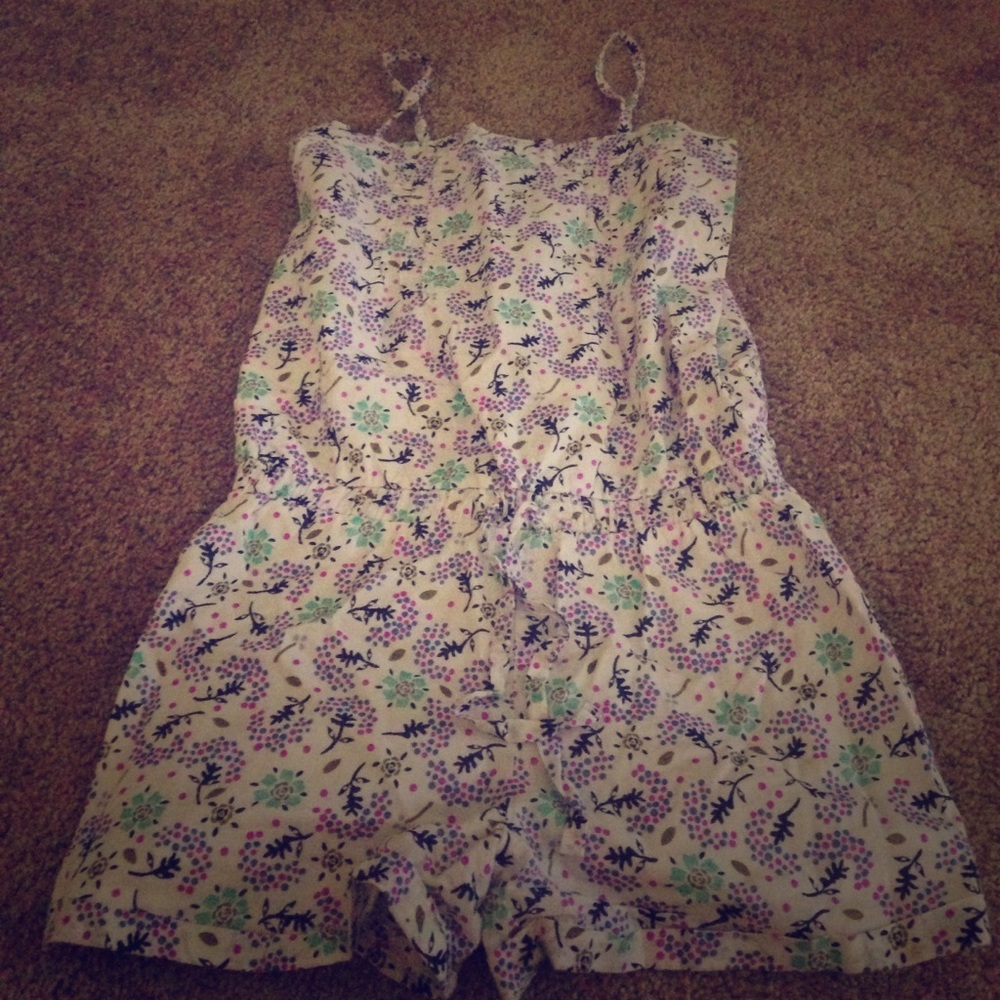 Flower pattern Romper
