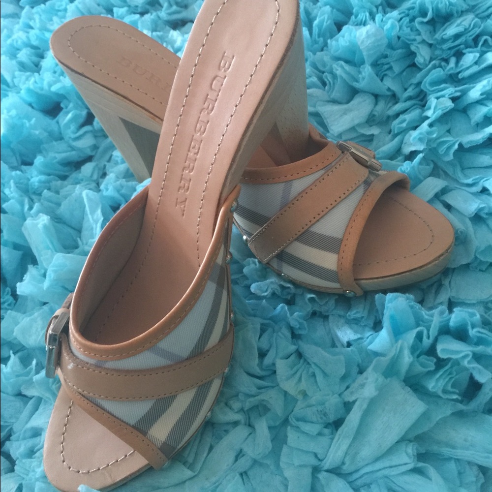 Burberry Shoes