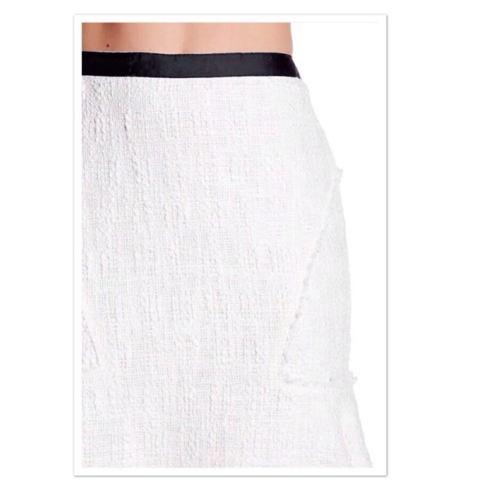 NANETTE LEPORE White Boucle Knit Flounced Skirt - Picture 6 of 6