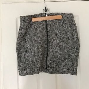 Banana Republic Gray Knitted Skirt