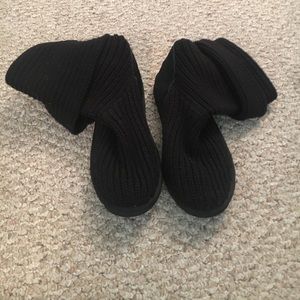 PRICE DROP!! Ugg Boots. Can ship ASAP!