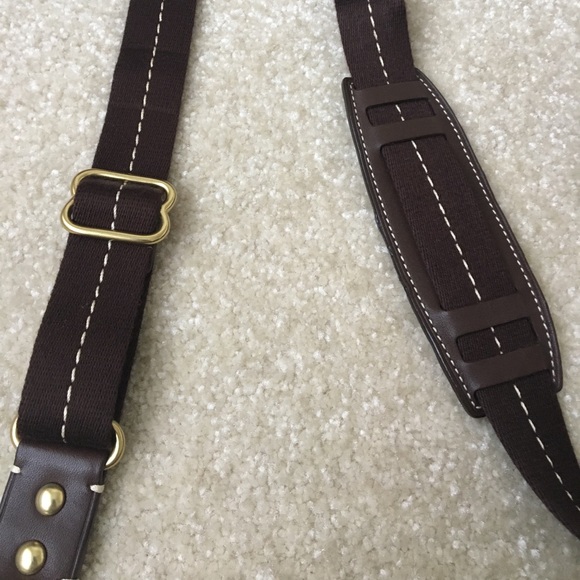 NWOT! AUTHENTIC COACH CROSSBODY BAG - Picture 4 of 5