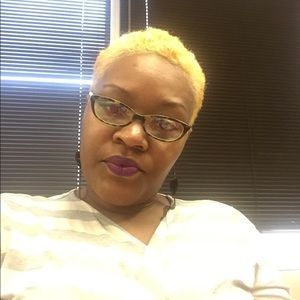 Meet your Posher, Katrina