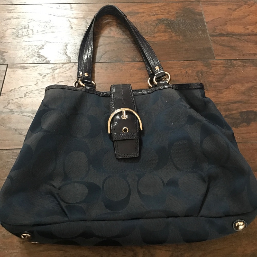 Navy blue coach purse