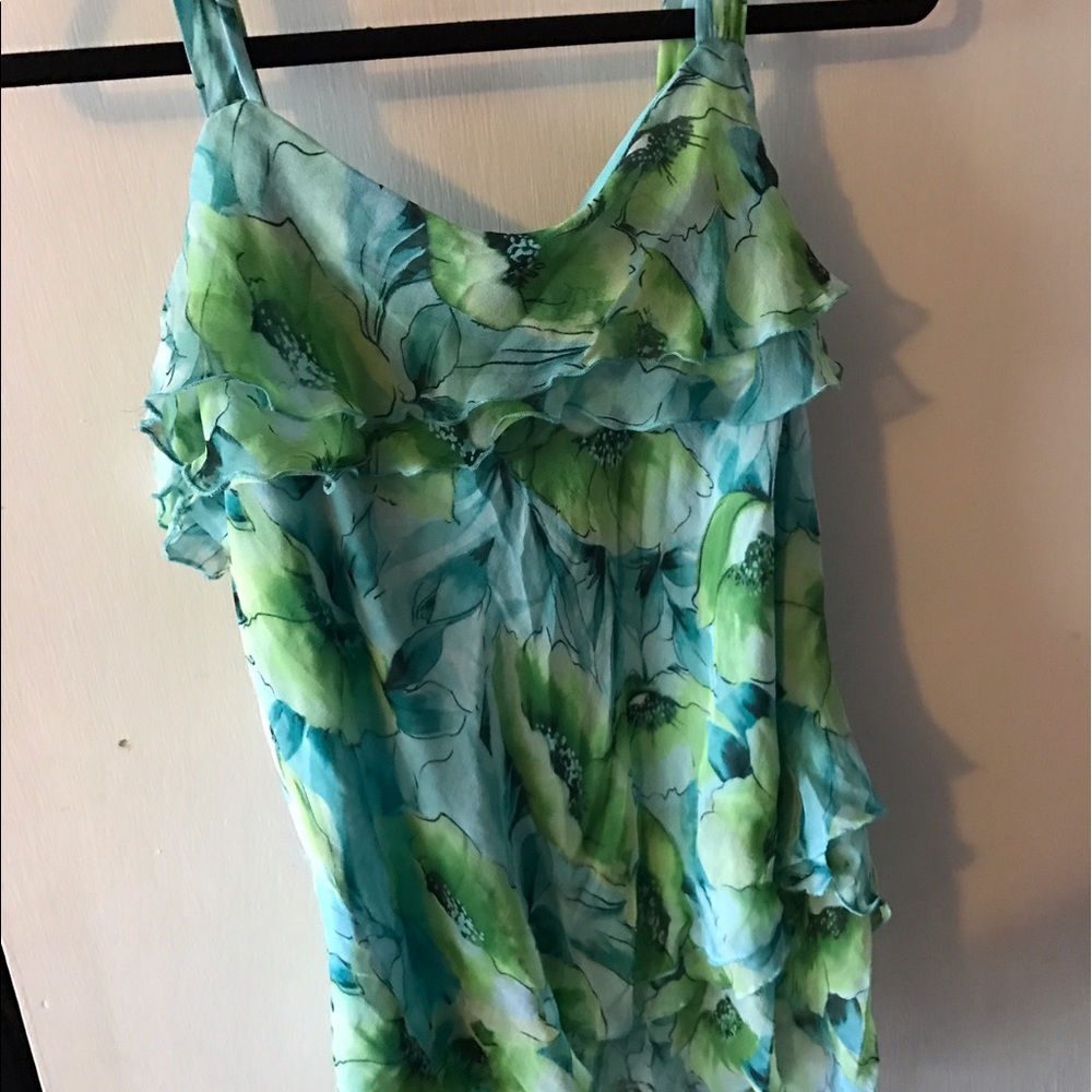 SOLD! New York City Design Co. Floral layered XL tank
