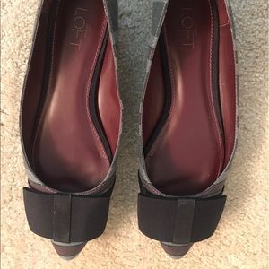 Ann Taylor Loft pointy flats