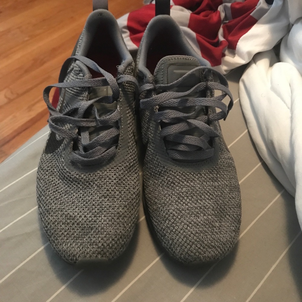 Men's Nike size 9.5