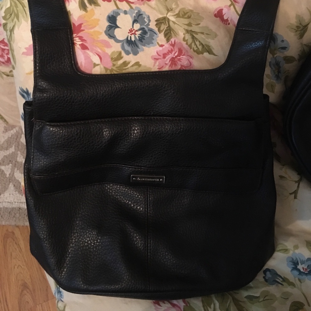 Liz Claiborne black leather purse