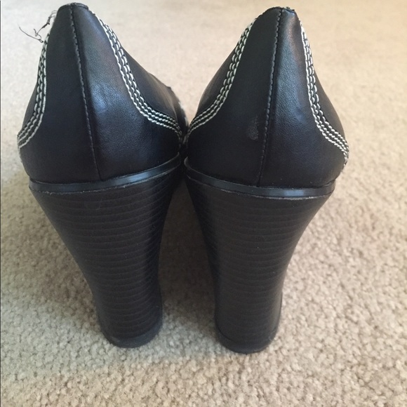 Black & White Wedges - Picture 3 of 5