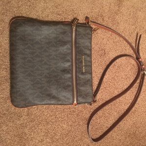 Michael Kors crossbody