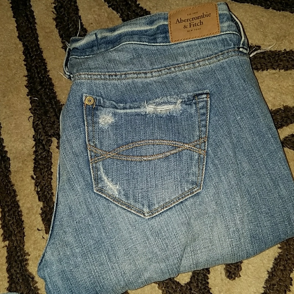 Abercrombie capris