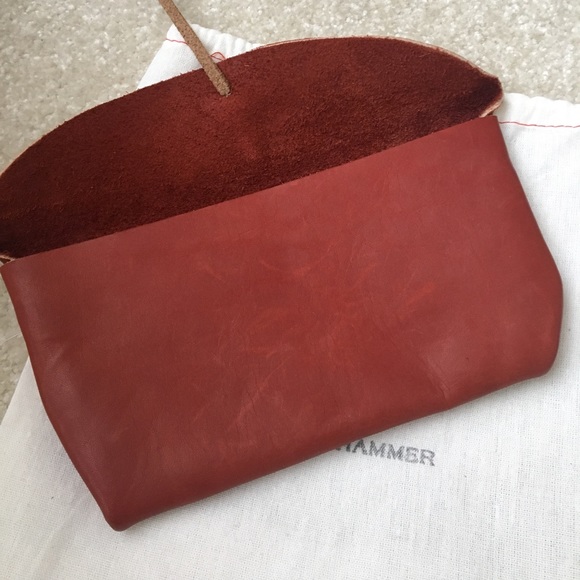 NWT Stitch & Hammer Authentic Red Leather Wristlet - Picture 3 of 4