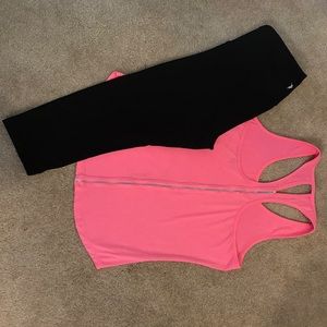 Old Navy leggings and peach tank top