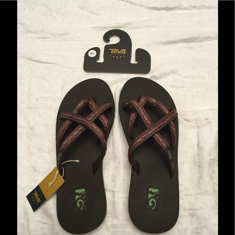Women's Teva's size 7 US