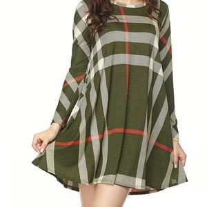 Plaid print long sleeve shift dress