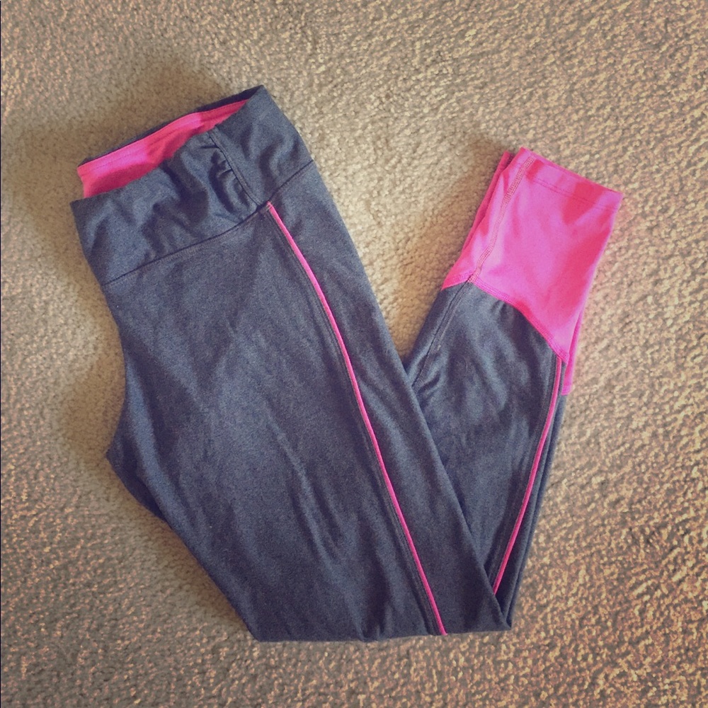 Yoga pants