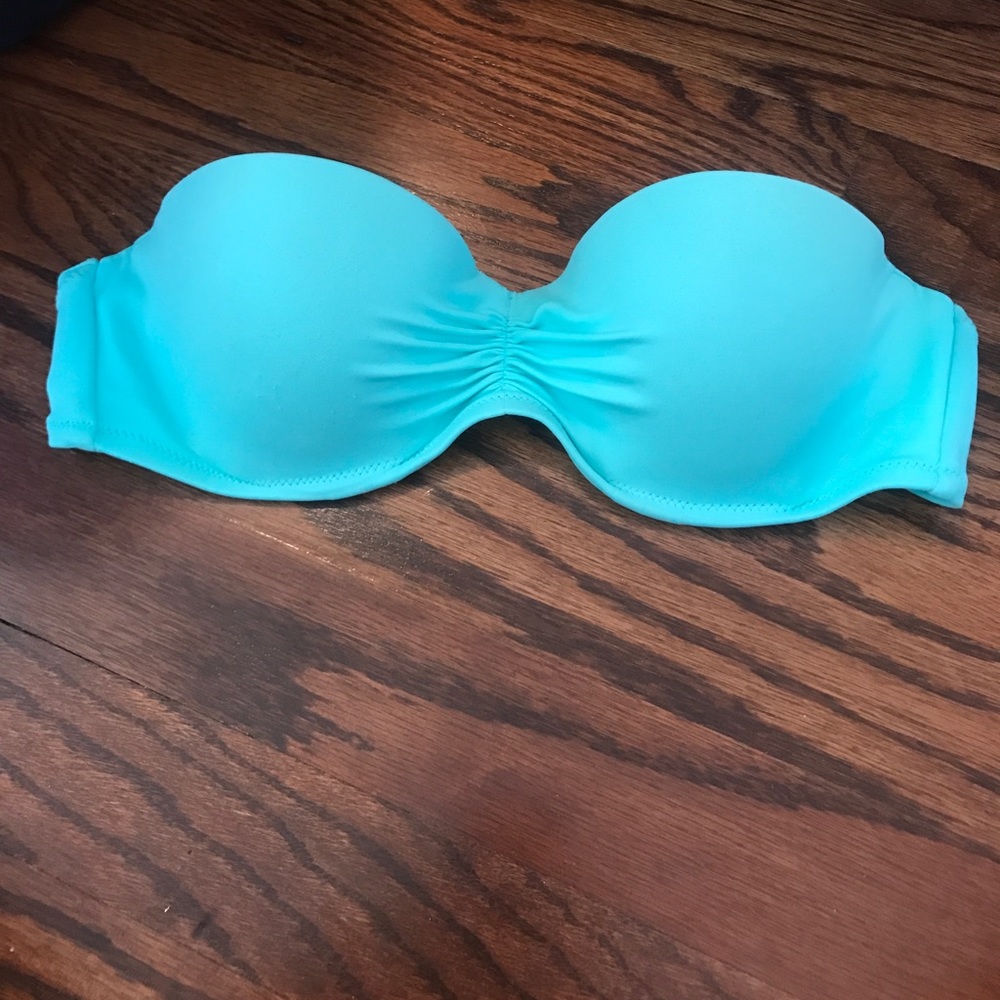 34B Victoria Secret Strapless Bikini Top
