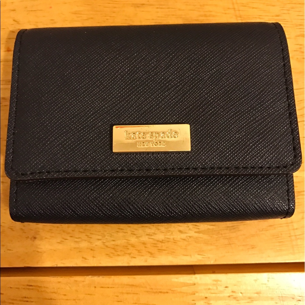 Kate spade navy newbury lane card holder