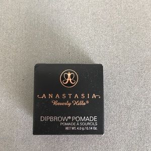 Anastasia dipbrow pomade