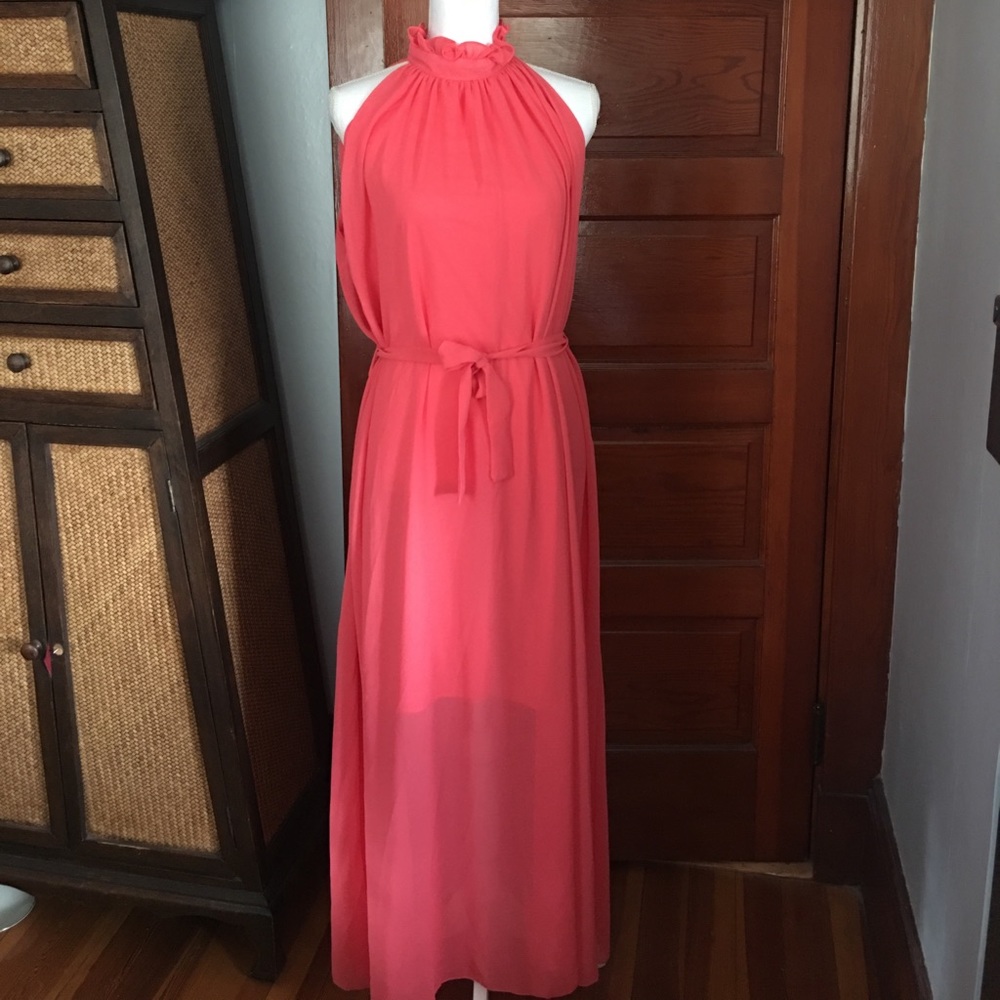 NWOT pleated maxi dress