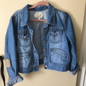 Old navy jean jacket size xl